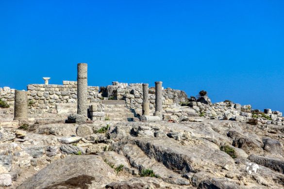 Agios Stefanos - plaża, kościół oraz ruiny bazyliki 40