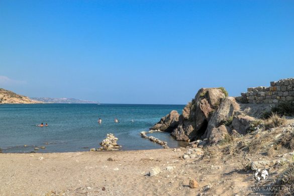 Agios Stefanos - plaża, kościół oraz ruiny bazyliki 48