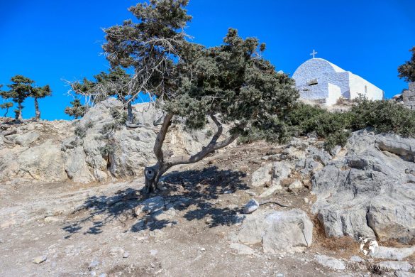 Zamek Monolithos 34