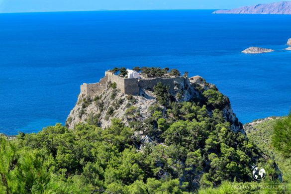 Zamek Monolithos 23