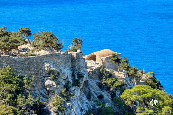 Zamek Monolithos 24