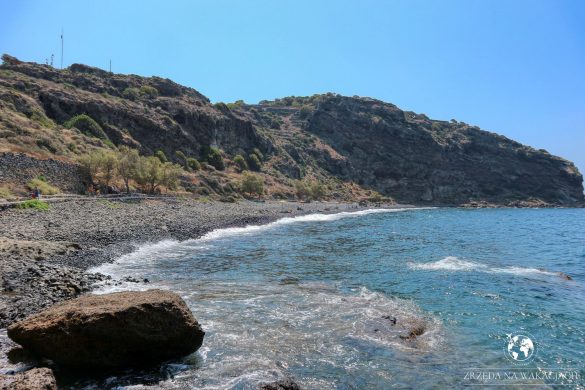 Klasztor Panagia Spiliani i plaża Chochlaki 43